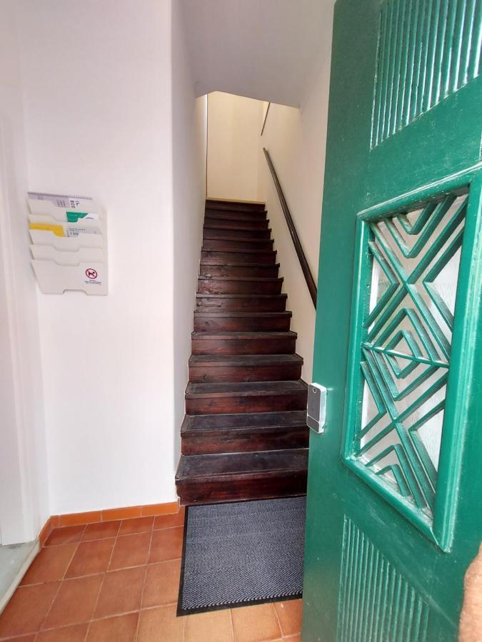 Wolley - Peniche Guesthouse 2 ภายนอก รูปภาพ